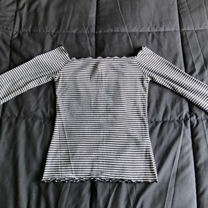 Hollister Off the Shoulder Top